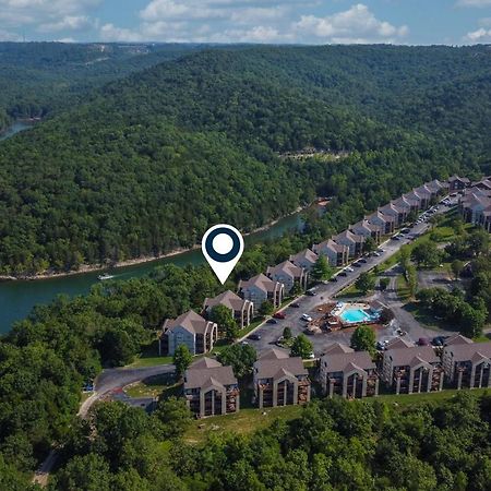 Eagle Nest Resort Pristine Dream Брэнсон Экстерьер фото