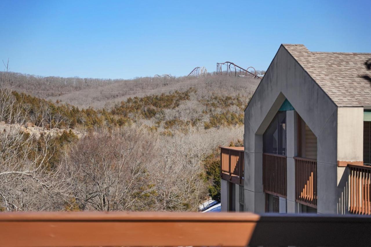 Eagle Nest Resort Pristine Dream Брэнсон Экстерьер фото